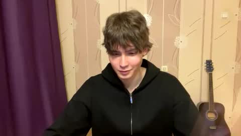 Faust online show from December 5, 7:10 pm