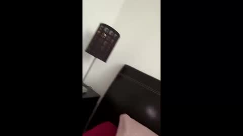 Snapshot of feetlover2010 chatting on October 23, 8:07 am feetlover2010 online show from October 23, 8:07 am