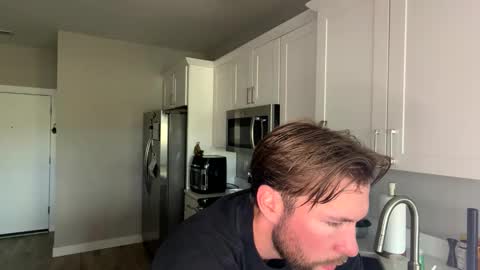 Ethan Slayher online show from May 29, 12:42 am
