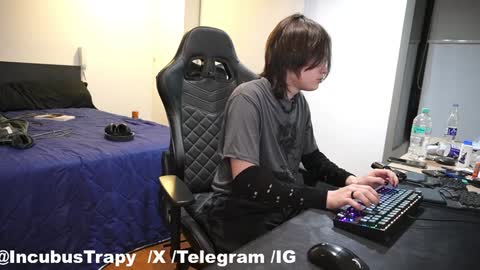 felix0420 online show from January 6, 5:19 am