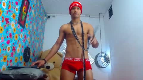 INSTA DAVID ESCOBARZ online show from December 28, 2:43 am