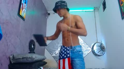 INSTA DAVID ESCOBARZ online show from January 21, 11:40 am