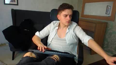 FelixStark online show from December 2, 7:11 am