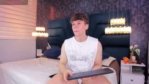 Femboy Max online show from February 11, 12:10 pm