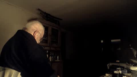 femdom_sub online show from December 17, 2:41 am