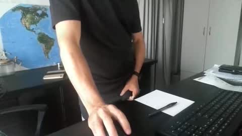 Snapshot of femdomsubby chatting on January 29, 8:08 am femdomsubby online show from January 29, 8:08 am