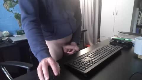 Snapshot of femdomsubby chatting on September 26, 5:49 am femdomsubby online show from September 26, 5:49 am