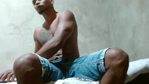 fernandez_latinblack online show from December 2, 1:09 am
