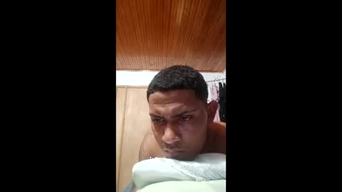 fernandezalexis1145 online show from May 3, 11:39 pm