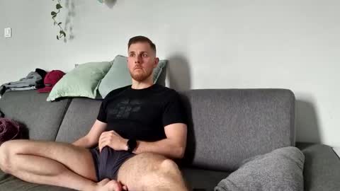 fiolkamil online show from April 20, 9:34 am