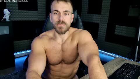 Snapshot of finch93 chatting on January 15, 5:58 pm Nick online show from January 15, 5:58 pm