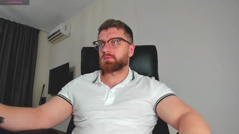 FindomGuyXXX online show from March 13, 7:31 pm