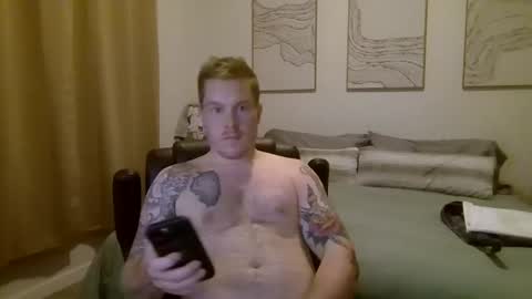 Fingersdown online show from October 26, 1:51 am