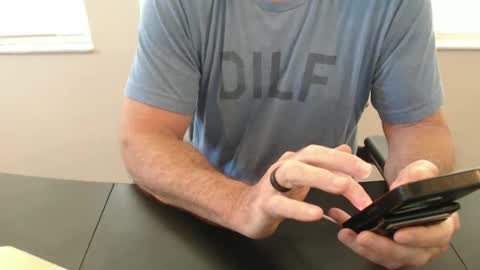 USAUSA online show from April 2, 1:41 pm