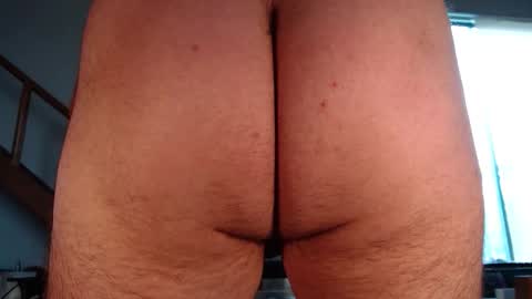 fleud online show from April 2, 9:33 pm