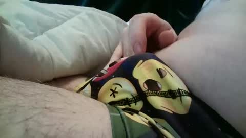 flow2105 online show from February 17, 7:24 pm