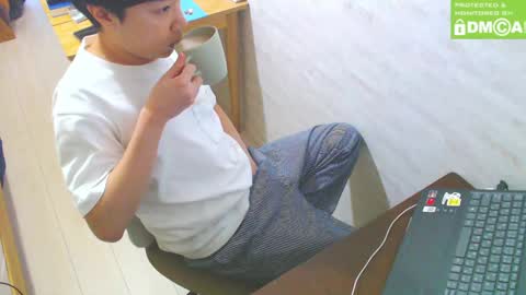 flowerbox online show from January 2, 7:33 am