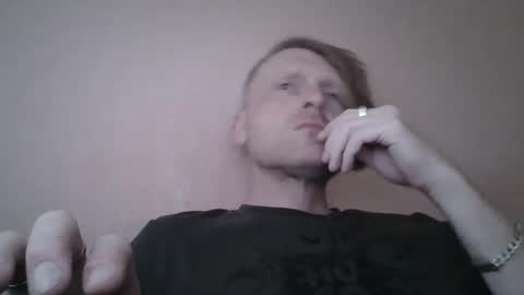 forgotten_lover online show from December 20, 2:49 pm