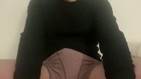 fourelementstrainer online show from November 17, 5:43 am