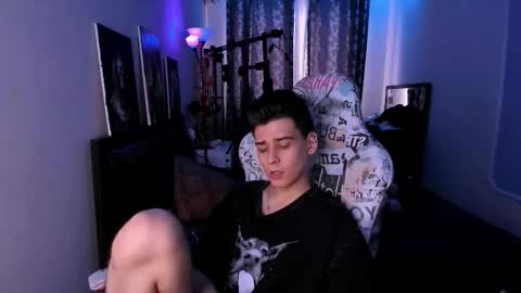 Foxicfu online show from February 11, 4:50 am