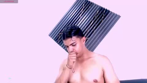 Foxter online show from December 17, 3:58 am