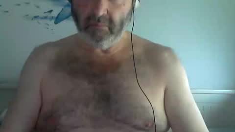 Snapshot of foyett chatting on October 22, 9:51 pm foyett online show from October 22, 9:51 pm