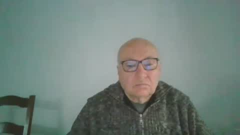 Snapshot of fra94 chatting on January 3, 3:01 pm fra94 online show from January 3, 3:01 pm