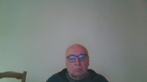 Snapshot of fra94 chatting on October 31, 11:30 pm fra94 online show from October 31, 11:30 pm