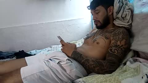 frankdanielsmolano online show from April 23, 3:25 pm