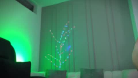 Frank Farrell. Hey remember to give me a thumbs up Ty online show from November 14, 11:39 pm