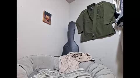 Blue eyed tatted Daddy online show from January 6, 11:25 am