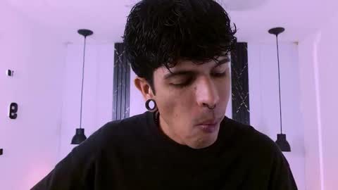 Franvill trato online show from January 10, 8:22 pm