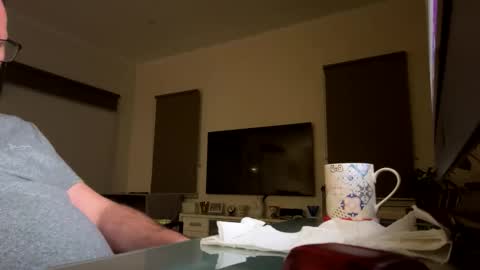 Snapshot of franzmontyhe chatting on October 12, 4:56 pm franzmontyhe online show from October 12, 4:56 pm