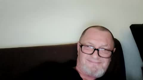 Wolfi online show from March 5, 9:49 am