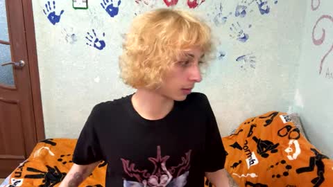 fred bucks online show from April 7, 3:12 pm