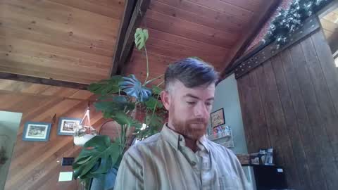 Freddy online show from September 22, 9:25 pm