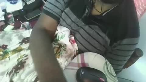 freeforyoubby online show from November 8, 10:13 pm