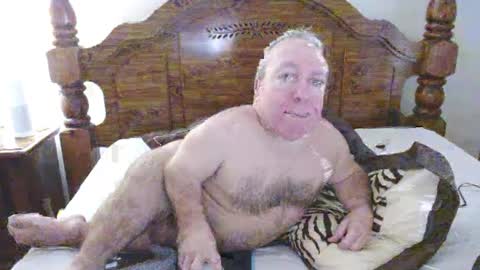 Cute Lil Man online show from January 9, 4:06 pm