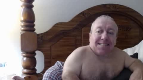 Cute Lil Man online show from March 8, 7:13 am