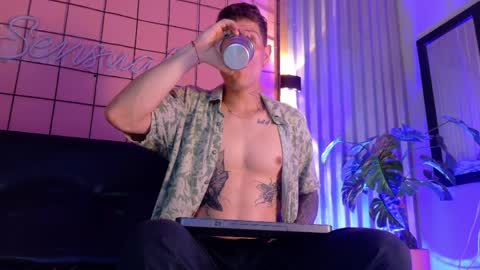 Xavier online show from April 12, 1:31 am