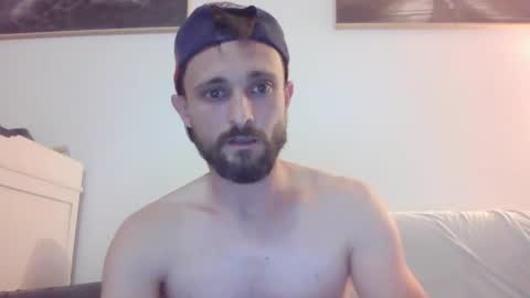 french_truck online show from April 18, 7:58 pm