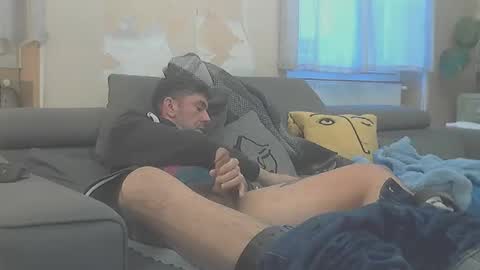 Snapshot of frenchpapalover chatting on January 23, 4:49 pm frenchpapalover online show from January 23, 4:49 pm