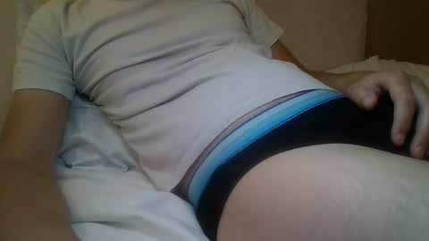 friendly_frank_18 online show from July 30, 2:00 am