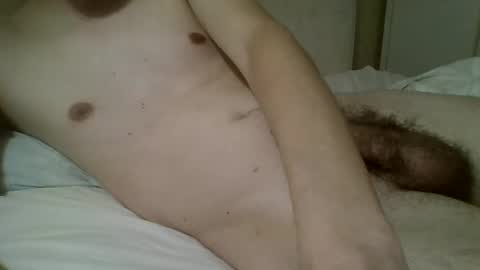 friendly_frank_18 online show from February 11, 3:18 am