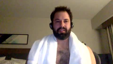 friskyfun123 online show from February 26, 2:26 am