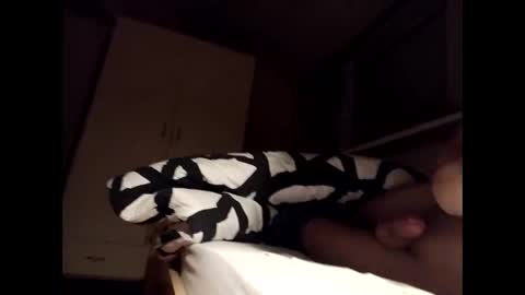 fuckdutchy1998 online show from January 8, 10:26 pm