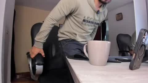 SERGIO THE SEX LAWYER online show from April 4, 4:31 am