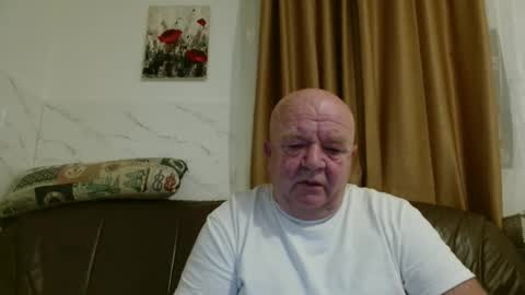 fullballs6 online show from February 12, 4:07 am