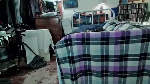 Snapshot of fullsvc chatting on January 2, 1:30 pm fullsvc online show from January 2, 1:30 pm