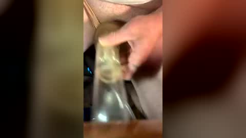 fullycoot1 online show from August 6, 9:37 am